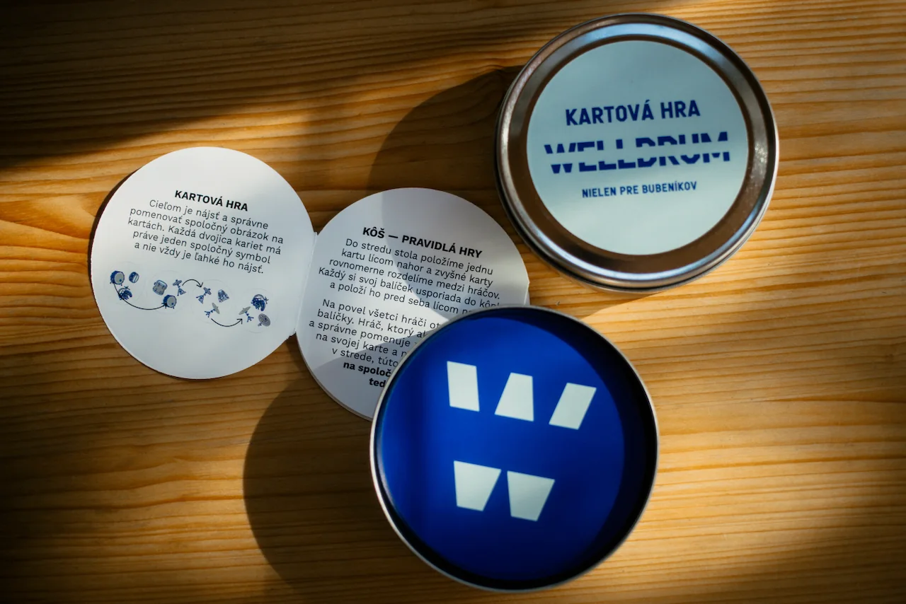 Kartová hra WELLDRUM — fotografia 1